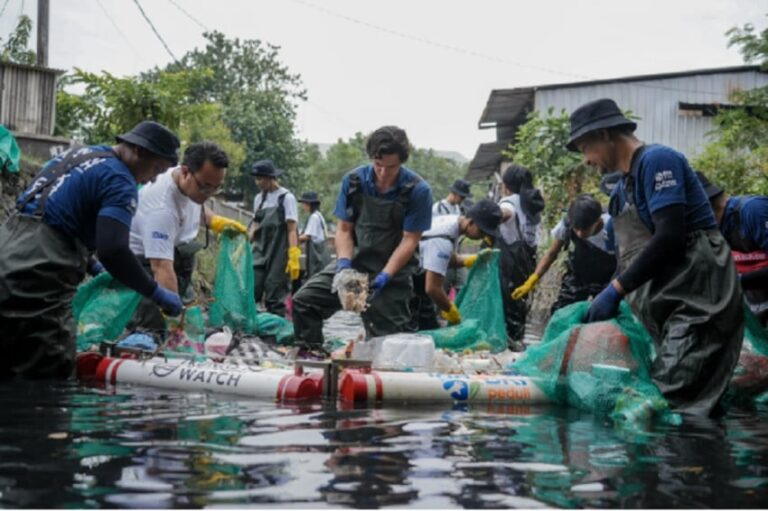 hari-sungai-sedunia-bri-peduli-ajak-generasi-muda-jaga-ekosistem-sungai-dan-edukasi-lingkungan-di-ba.jpeg