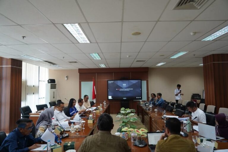 pansus-dprd-kota-bogor-selesai-bahas-raperda-inisiatif-pelindungan-guru-dgg.jpg