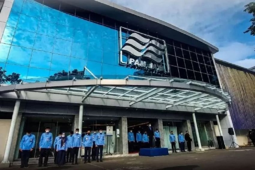 reformasi-semu-di-pam-jaya-efisiensi-atau-manuver-politik-menuju-2029-cks.JPG
