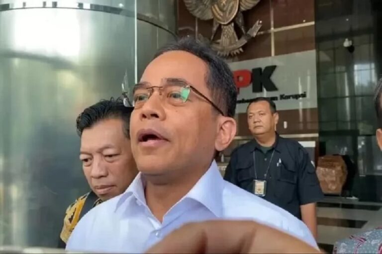sekjen-dpr-indra-iskandar-ajukan-praperadilan-terkait-penetapan-tersangka-oleh-kpk-rcu.jpg
