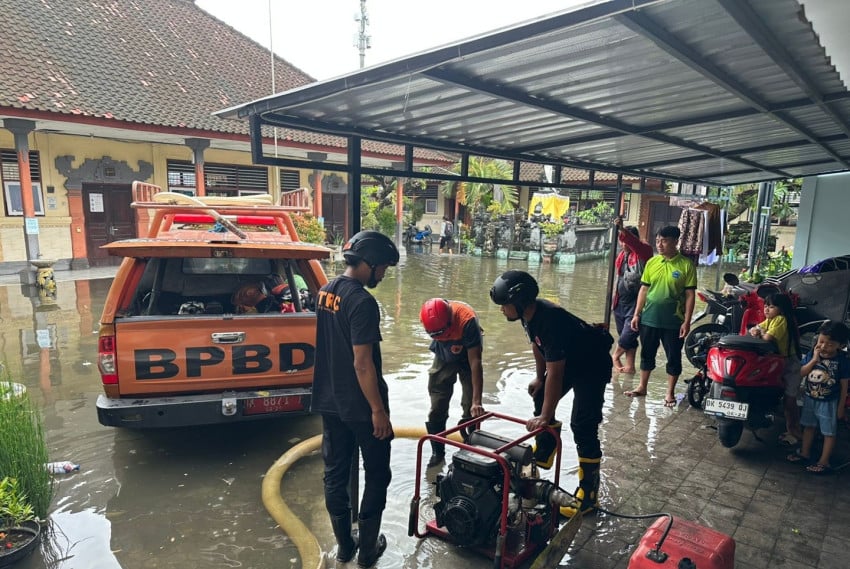 banjir-terjang-3-wilayah-di-bali-puluhan-jiwa-terdampak-iww.jpg