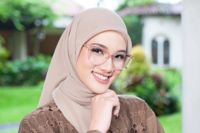 kacamata-agnes-b-hijab-series-untuk-sambut-ramadan-pyn.jpg