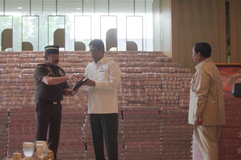 kejagung-pamer-triliuan-uang-sitaan-lima-bentuk-transparansi-mit.jpg