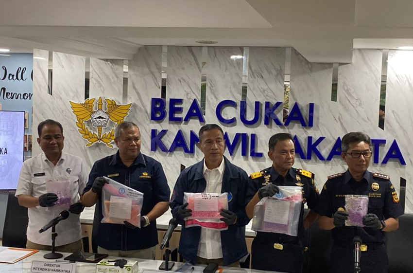 kronologi-pengungkapan-penyelundupan-4080-butir-ekstasi-dari-luxembourg-yeh.jpg
