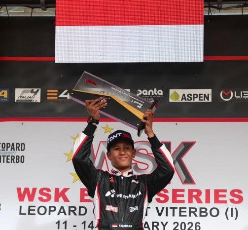 pembalap-indonesia-qarrar-firhand-juara-wsk-euro-series-2026-di-italia-jeo.jpg