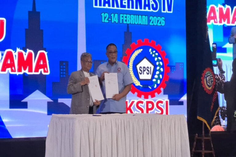 rektor-uici-pendidikan-digital-perkuat-sdm-pekerja-kspsi-btv.jpg