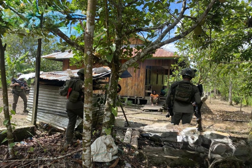 satgas-tangkap-meno-heluka-kkb-yang-tembak-babinsa-di-yahukimo-mui.jpg
