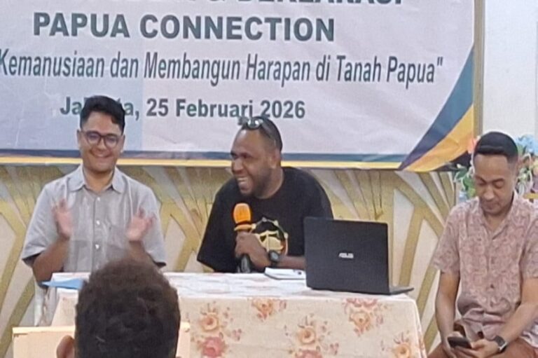 seruan-papua-connection-lindungi-guru-dan-nakes-hentikan-kekerasan-di-tanah-papua-xsg.jpeg