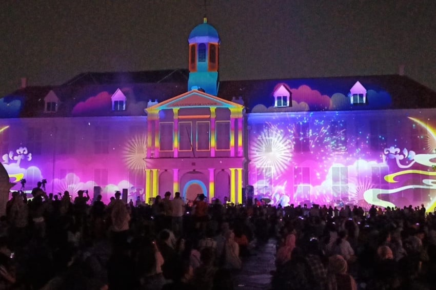 serunya-perayaan-imlek-2026-di-kota-tua-jakarta-30-ribu-nikmati-saksikan-jakarta-light-festival-quy.jpeg