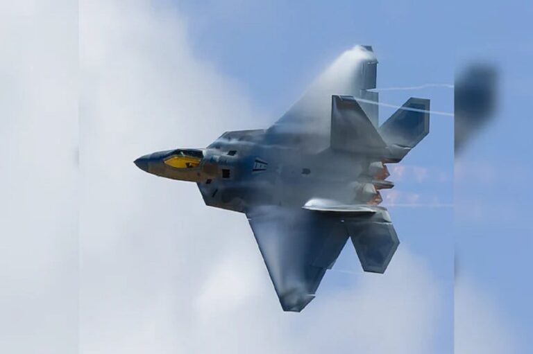 skenario-as-serang-iran-jet-tempur-siluman-f35-dan-f22-di-langit-rudal-tomahawk-di-laut-eht.jpg