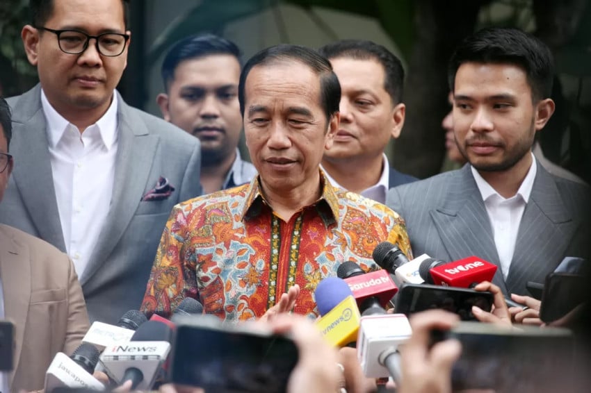 ubedilah-badrun-jokowi-masih-menempatkan-diri-sebagai-politisi-bukan-negarawan-gon.jpg