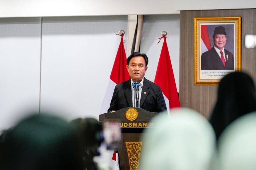 yusril-ihza-mahendra-dorong-penguatan-pengawasan-cegah-praktik-maladministrasi-hvx.jpg